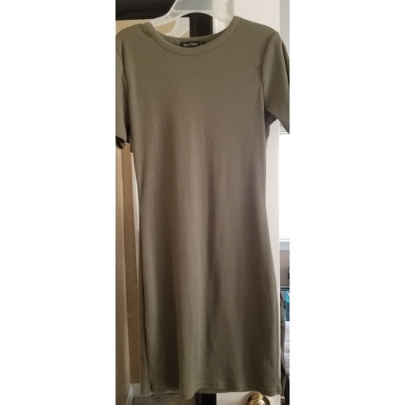 Short olive green dress - Picture 2 of 4